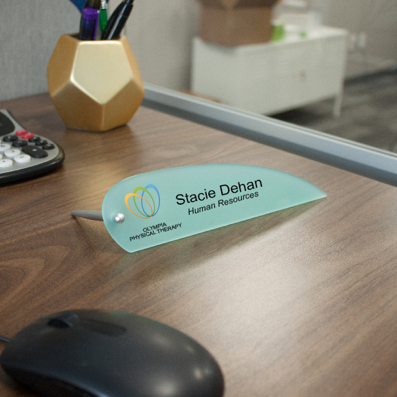 Acrylic Desk Name Plates For Offices Designer Shape Napnameplates