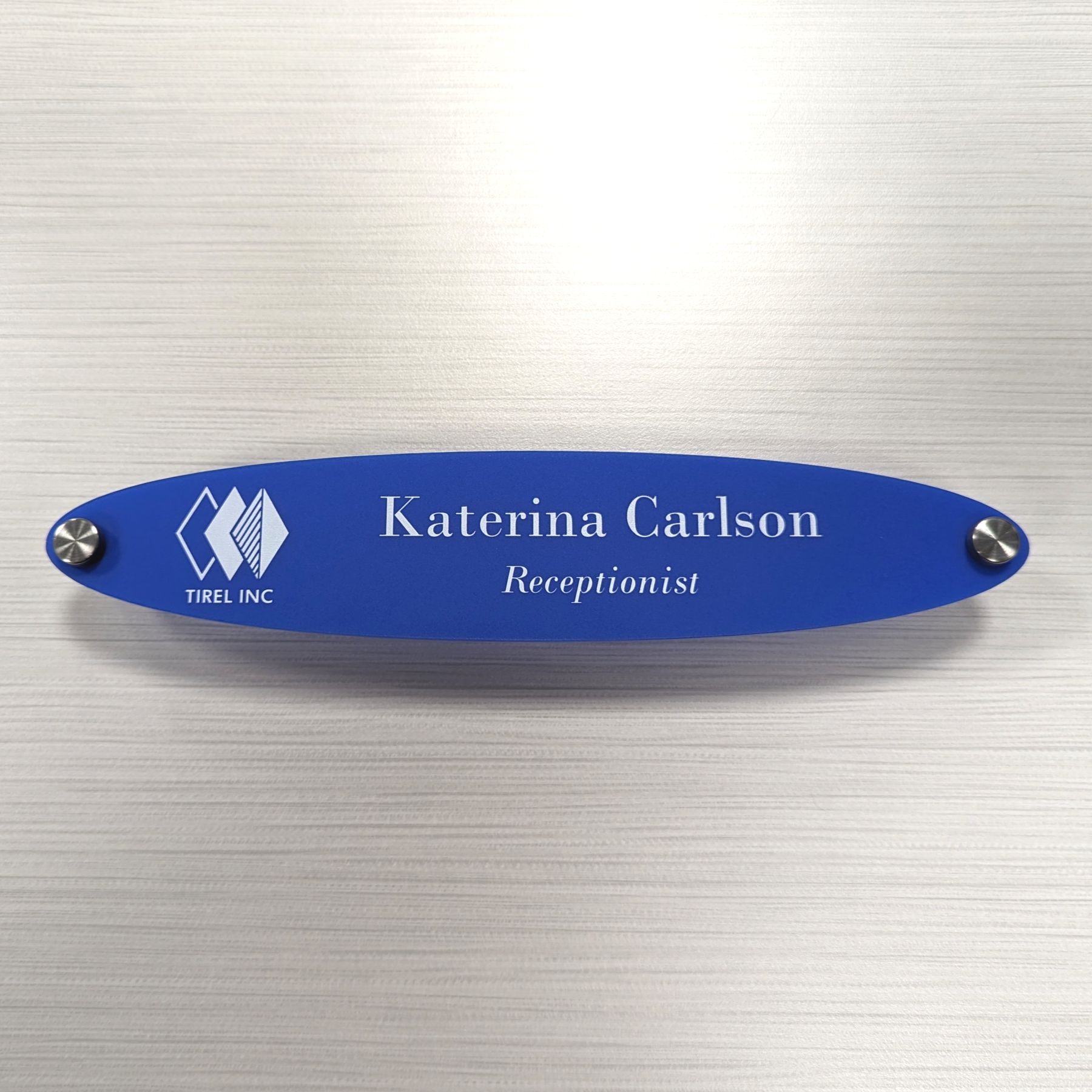 Acrylic Name Plates for Office Walls, Oval - NapNameplates