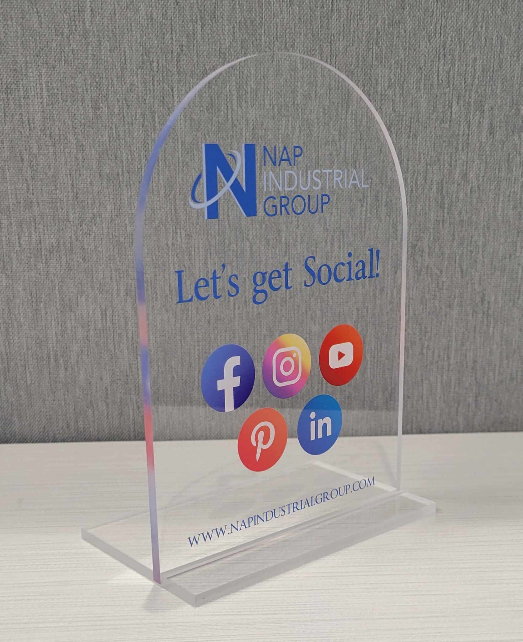 5" x 7" UV Printed Acrylic Arch Table Sign - Image 4